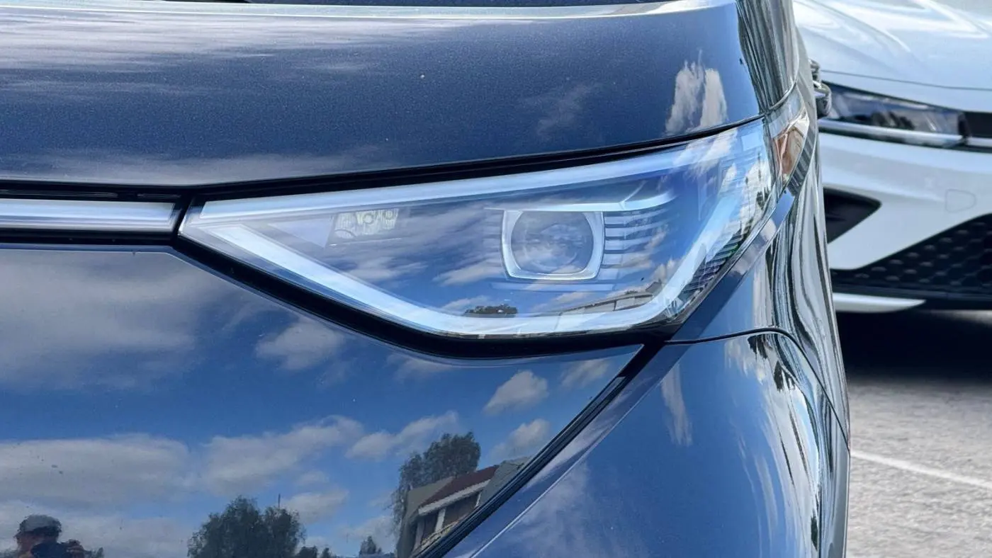 2025 Volkswagen ID.Buzz WVGAWVEB7SH021647