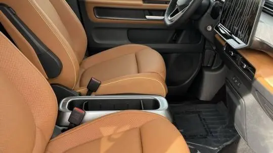 2025 Volkswagen ID.Buzz WVGAWVEB9SH019348