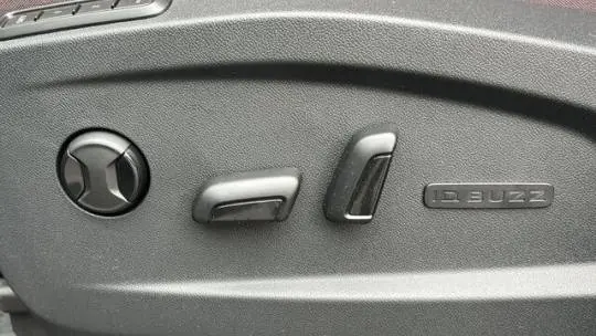 2025 Volkswagen ID.Buzz WVGAWVEB7SH021647