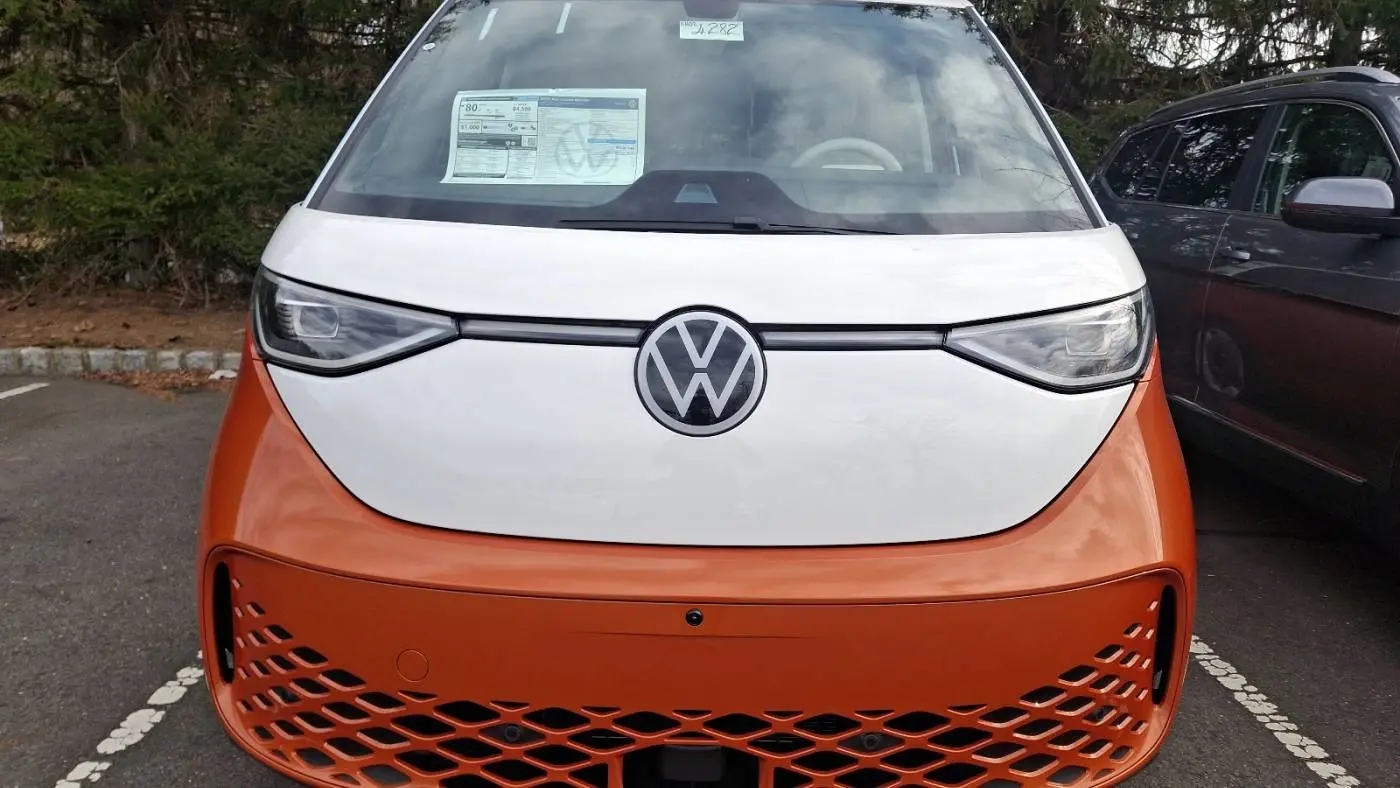 2025 Volkswagen ID.Buzz WVG6YVEB8SH024282