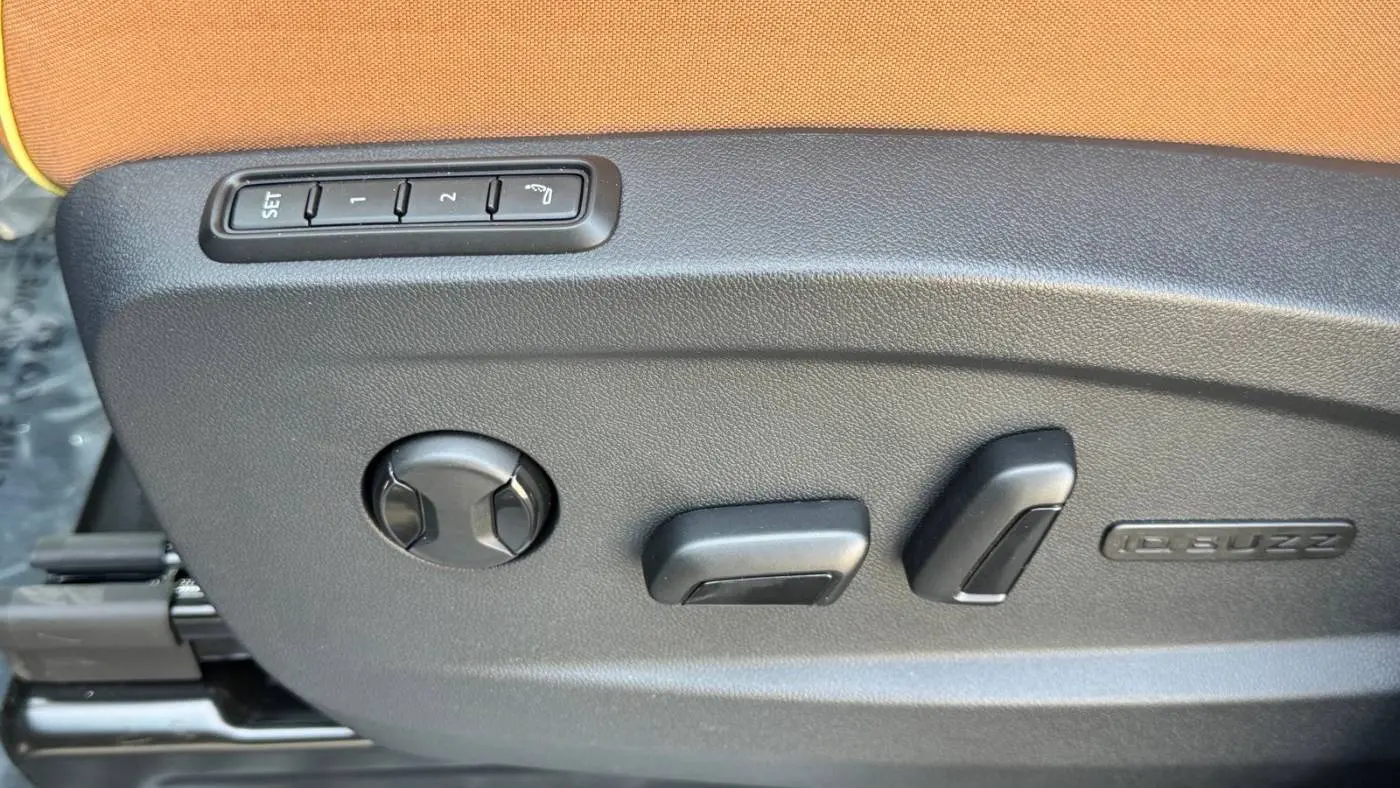 2025 Volkswagen ID.Buzz WVGAWVEB9SH019348
