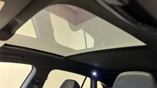 2021 Volkswagen ID.4 WVGTMPE2XMP031205