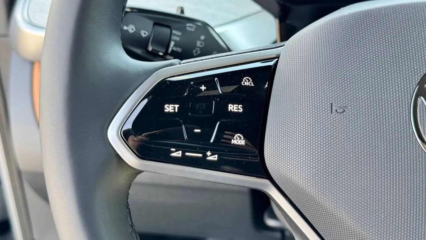 2025 Volkswagen ID.Buzz WVGAWVEB9SH019348