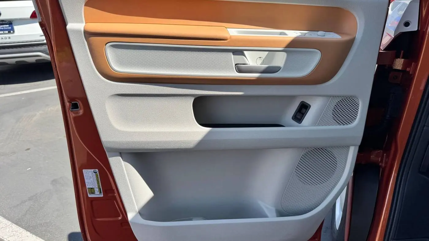 2025 Volkswagen ID.Buzz WVG5WVEB6SH024783