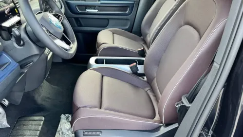 2025 Volkswagen ID.Buzz WVGAWVEB7SH021647