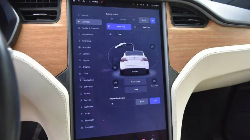 2021 Tesla Model X 5YJXCDE22MF322718