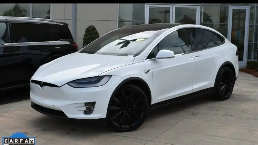 2021 Tesla Model X 5YJXCDE22MF322718