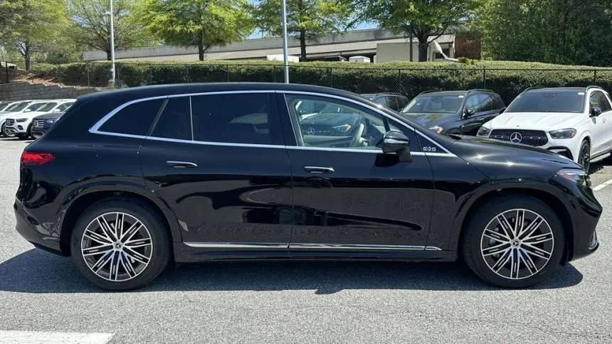 2023 Mercedes EQS SUV 4JGDM4EB2PA016367