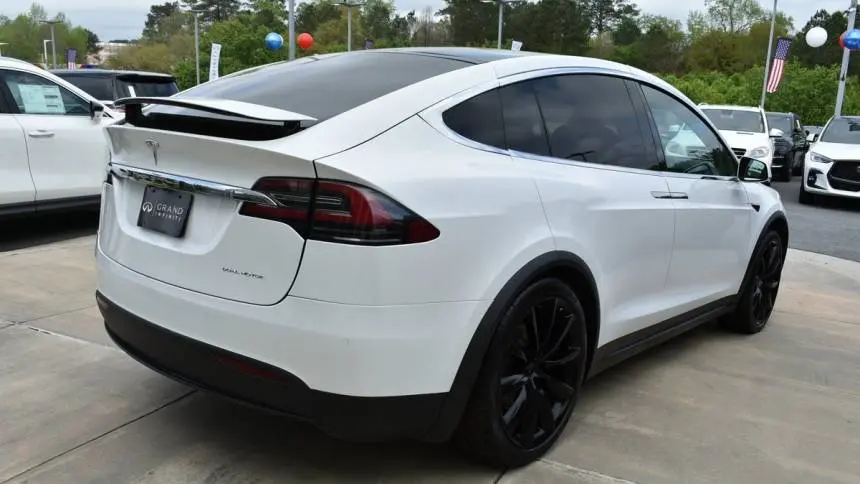 2021 Tesla Model X 5YJXCDE22MF322718