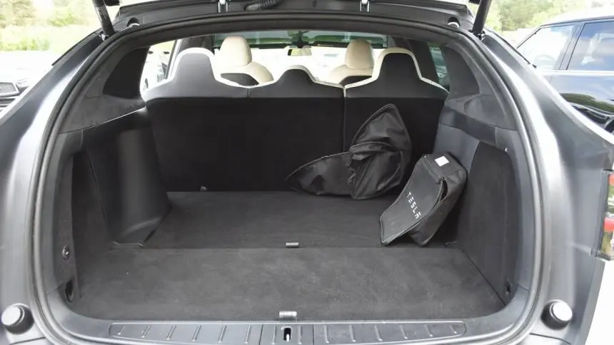 2021 Tesla Model X 5YJXCDE22MF322718