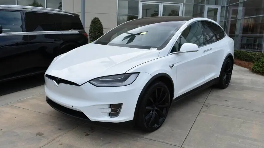 2021 Tesla Model X 5YJXCDE22MF322718