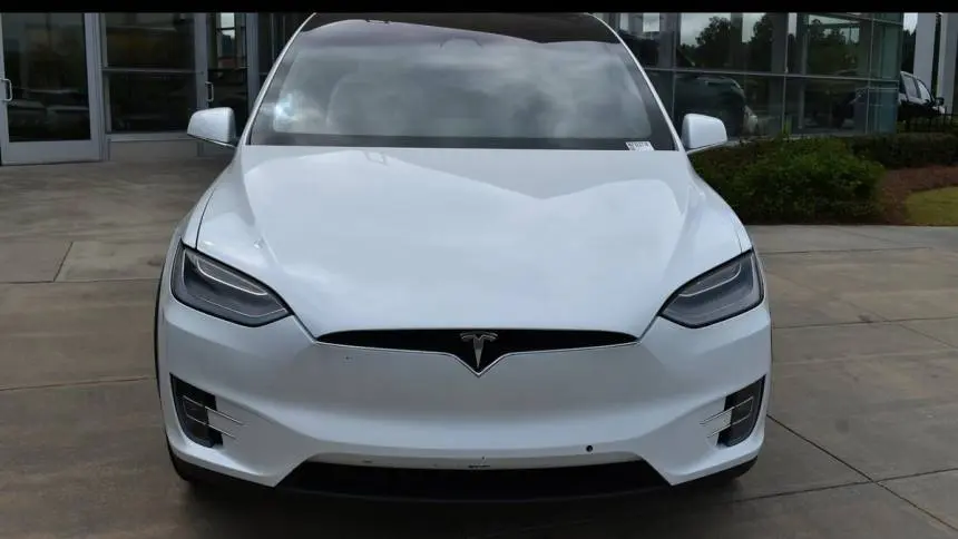 2021 Tesla Model X 5YJXCDE22MF322718