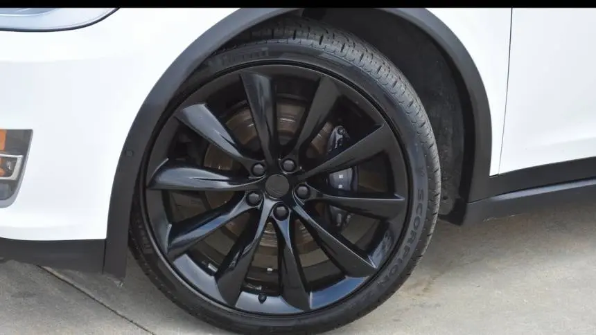 2021 Tesla Model X 5YJXCDE22MF322718