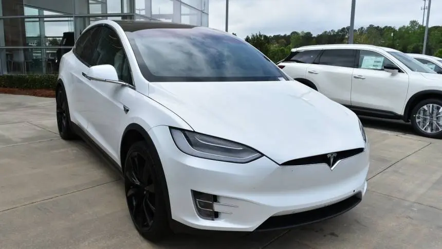 2021 Tesla Model X 5YJXCDE22MF322718