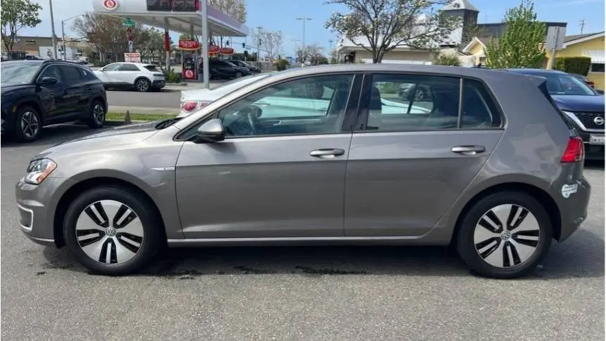 2015 Volkswagen e-Golf WVWKP7AU6FW904519