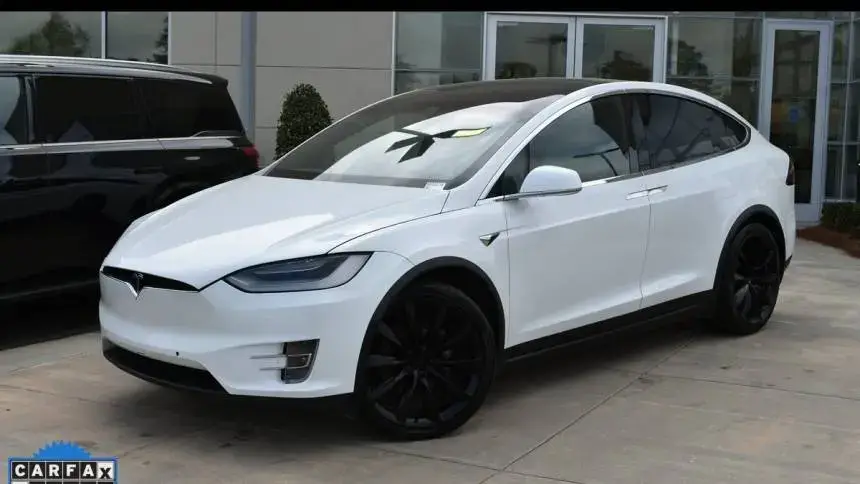 2021 Tesla Model X 5YJXCDE22MF322718