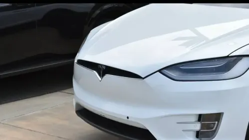 2021 Tesla Model X 5YJXCDE22MF322718