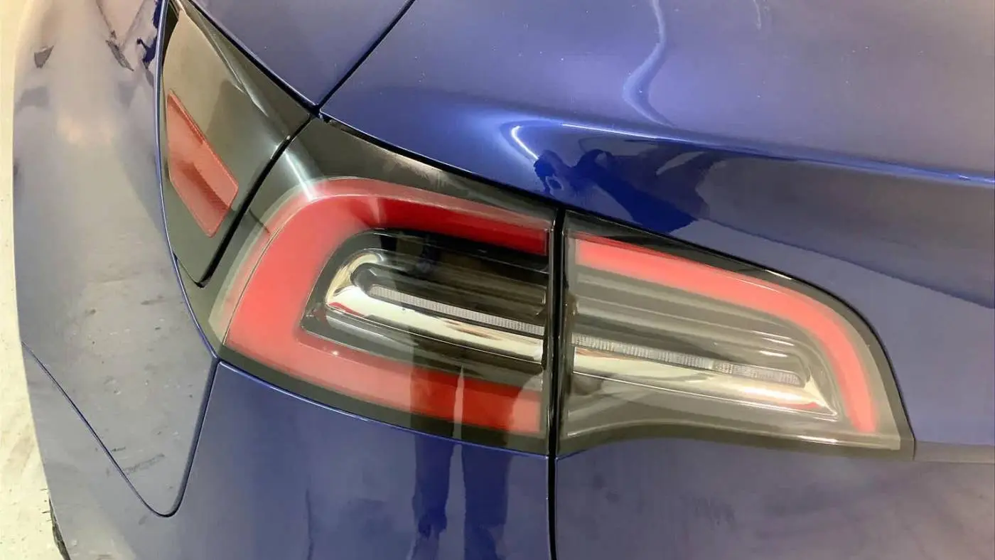 2023 Tesla Model 3 5YJ3E1EA5PF686425