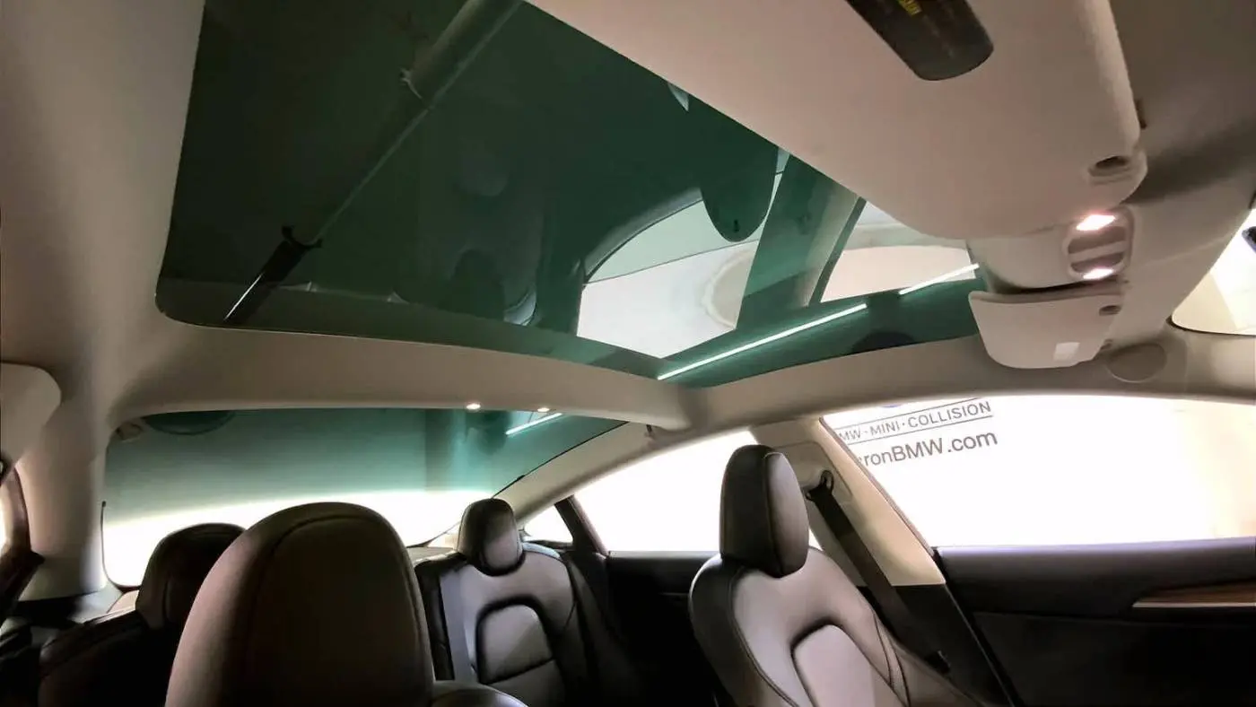 2023 Tesla Model 3 5YJ3E1EA5PF686425