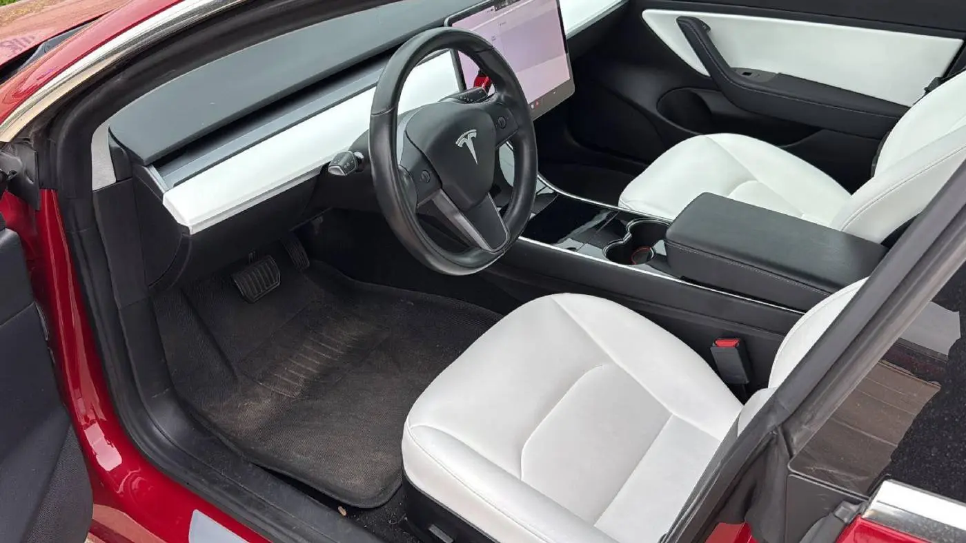 2019 Tesla Model 3 5YJ3E1EA6KF312513