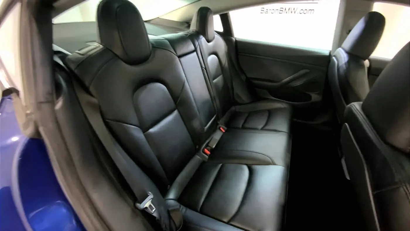 2023 Tesla Model 3 5YJ3E1EA5PF686425