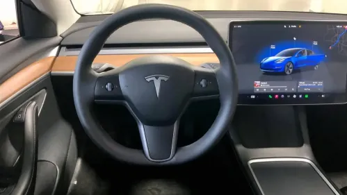 2023 Tesla Model 3 5YJ3E1EA5PF686425