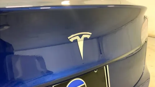2023 Tesla Model 3 5YJ3E1EA5PF686425