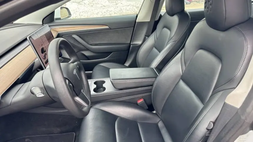 2022 Tesla Model 3 5YJ3E1EB2NF189113