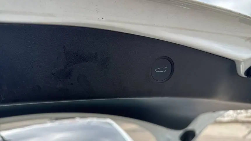 2022 Tesla Model 3 5YJ3E1EB2NF189113