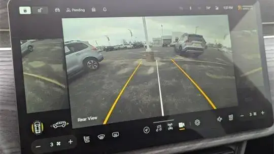 2023 Rivian R1S - Images - 17