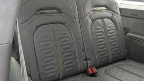 2023 Rivian R1S - Images - 27