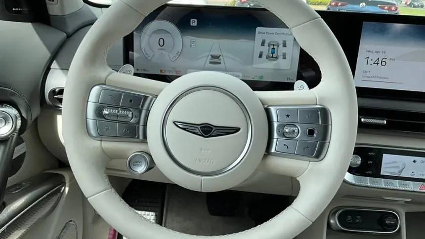 2025 Genesis GV60 KMUKCDSC2SU027417