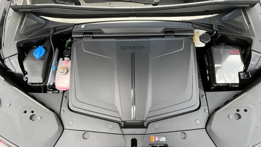 2025 Genesis GV60 KMUKCDSC2SU027417