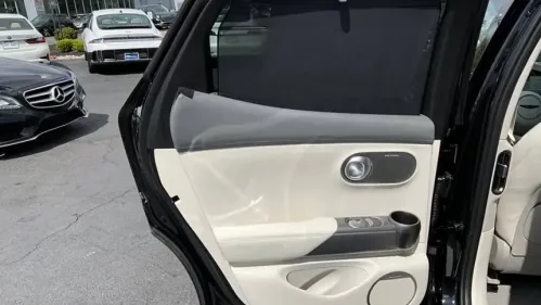 2025 Genesis GV60 KMUKCDSC2SU027417