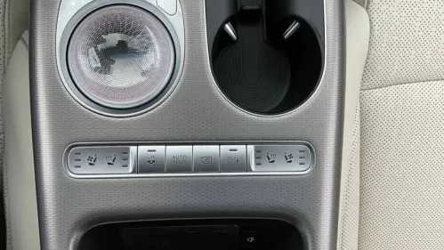 2025 Genesis GV60 KMUKCDSC2SU027417