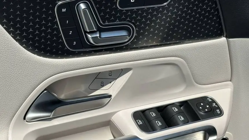 2025 Mercedes EQB W1N9M0CB6SN130243