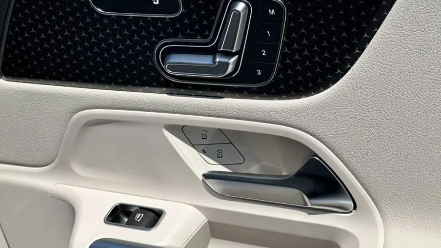 2025 Mercedes EQB W1N9M0CB6SN130243