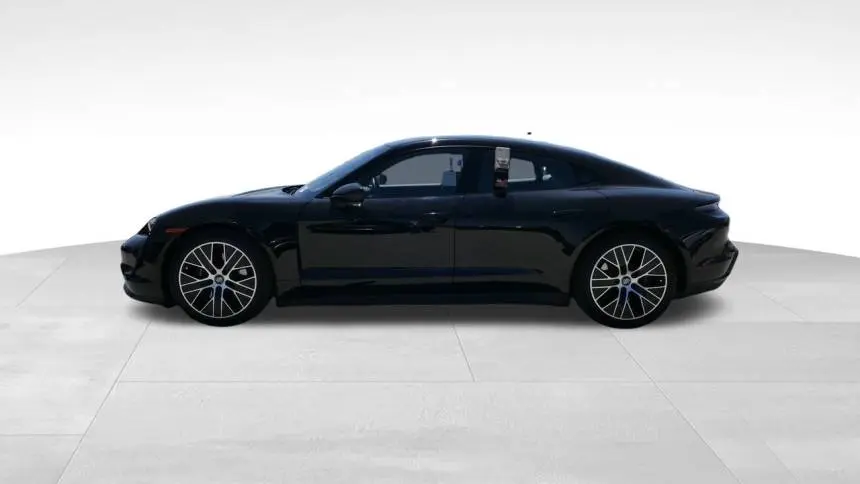 2022 Porsche Taycan WP0AA2Y10NSA17292