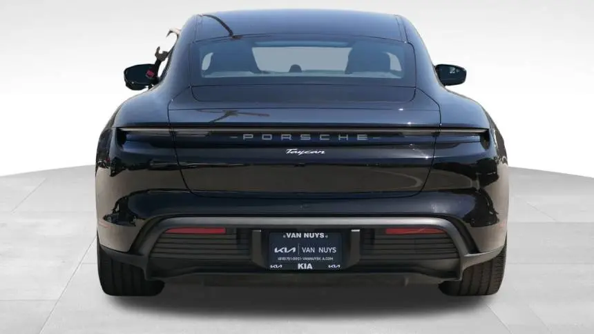 2022 Porsche Taycan WP0AA2Y10NSA17292