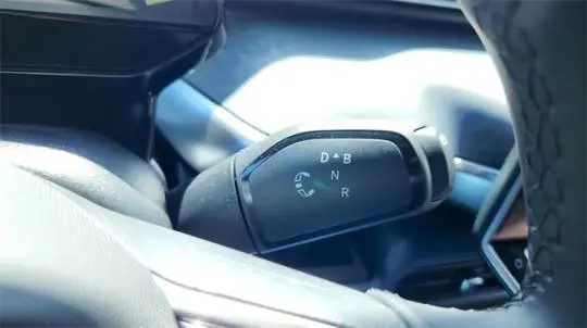 2025 Volkswagen ID.Buzz WVGAWVEB9SH016997