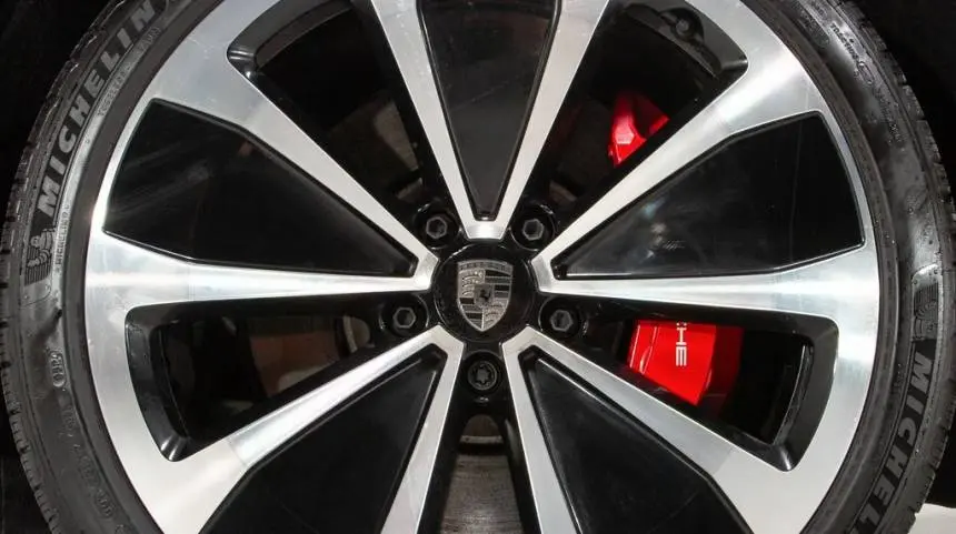 2024 Porsche Macan Electric WP1AC2XA7RL200080