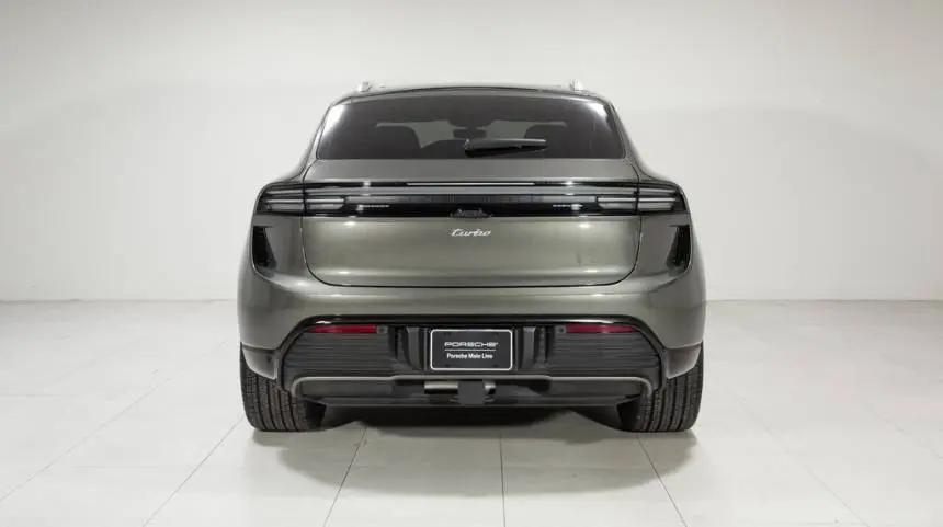 2024 Porsche Macan Electric WP1AC2XA7RL200080