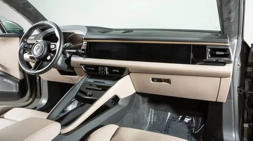 2024 Porsche Macan Electric WP1AC2XA7RL200080