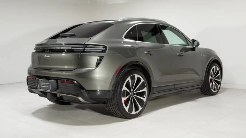 2024 Porsche Macan Electric WP1AC2XA7RL200080