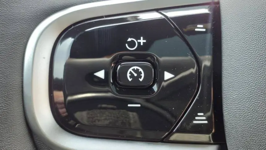2025 Volvo XC90 YV4H60PB9S1375629
