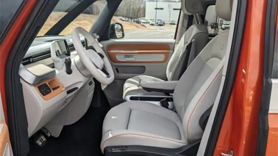 2025 Volkswagen ID.Buzz WVG6YVEB6SH021395