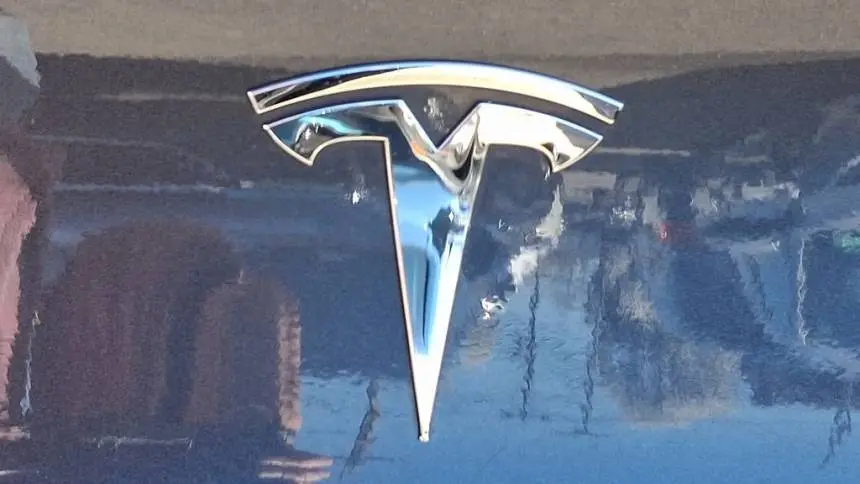 2019 Tesla Model 3 5YJ3E1EA9KF435402