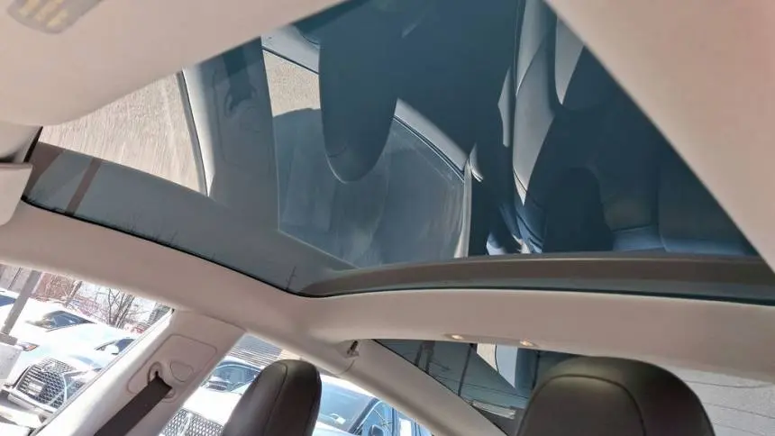 2019 Tesla Model 3 5YJ3E1EA9KF435402