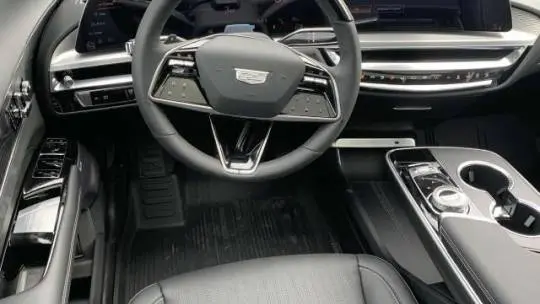 2024 Cadillac Lyriq 1GYKPWRK1RZ117360