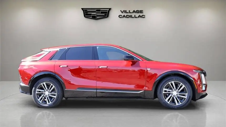 2024 Cadillac Lyriq 1GYKPRRK7RZ138859